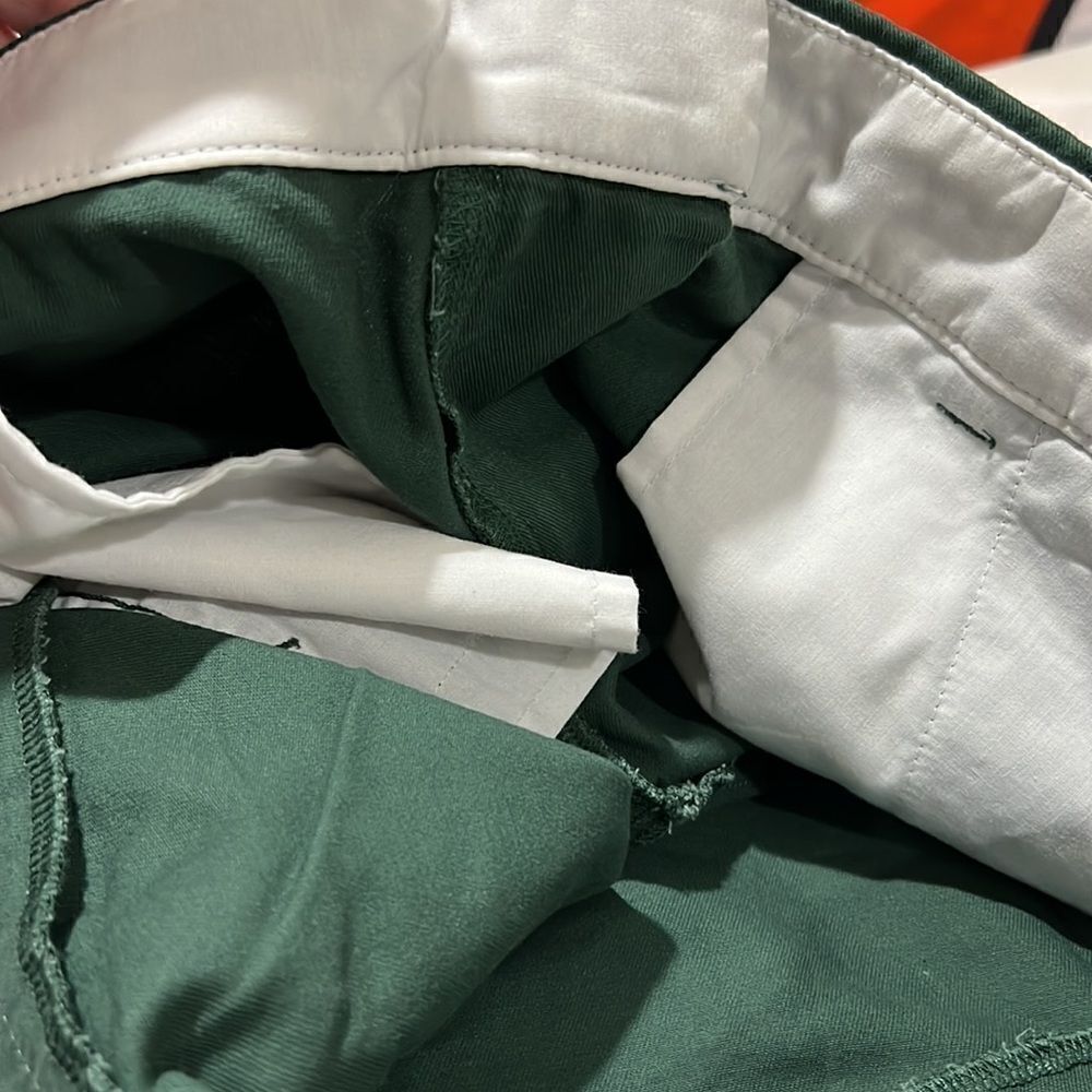 J. Crew Factory 5" classic chino short in green NWOT size 12 - Picture 9 of 10